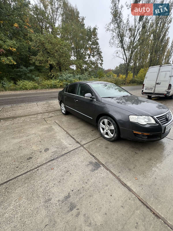 Седан Volkswagen Passat 2007 в 