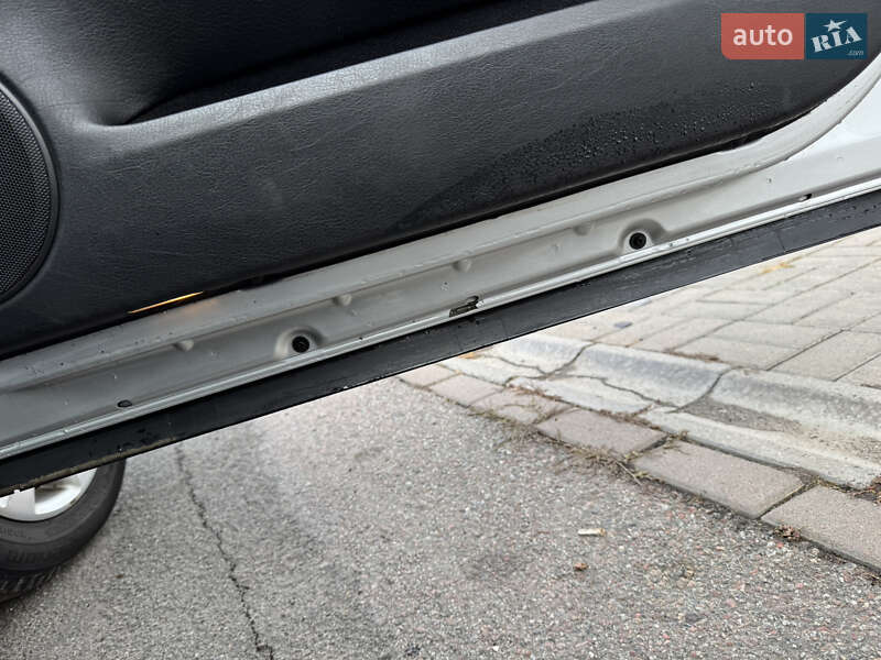 Седан Volkswagen Passat 2001 в Мене фото 10 Седан Volkswagen Passat 2001 в Мене