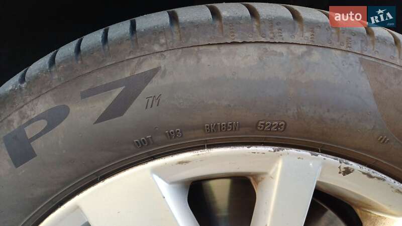 Универсал Volkswagen Passat 2015 в Львове