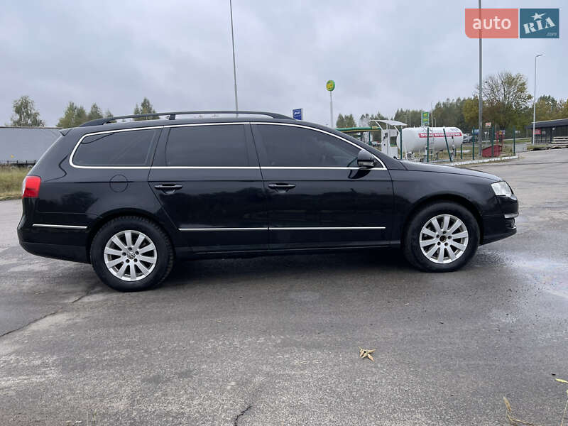 Универсал Volkswagen Passat 2009 в Ратным