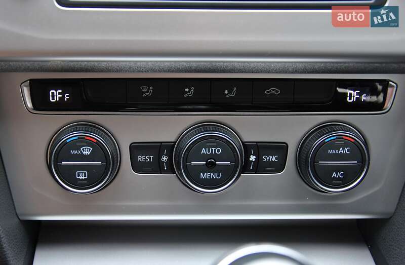 Седан Volkswagen Passat 2016 в Вінниці