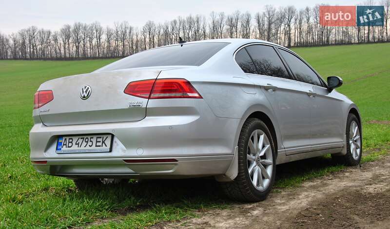 Седан Volkswagen Passat 2016 в Вінниці