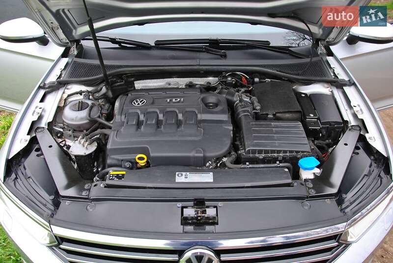 Седан Volkswagen Passat 2016 в Вінниці