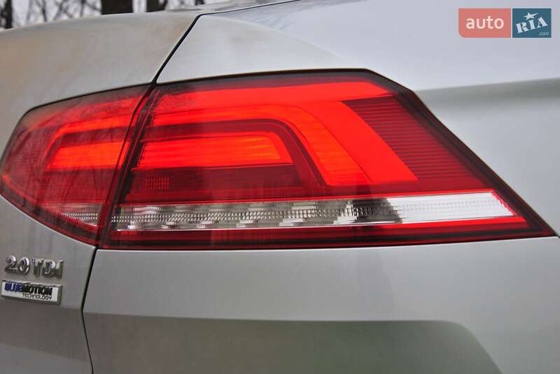 Седан Volkswagen Passat 2016 в Вінниці