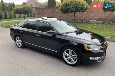 Седан Volkswagen Passat 2015 в 