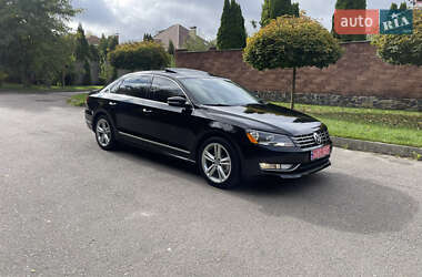 Седан Volkswagen Passat 2015 в 