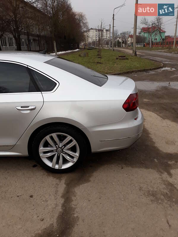 Седан Volkswagen Passat 2017 в Ивано-Франковске фото 7 Седан Volkswagen Passat 2017 в Ивано-Франковске