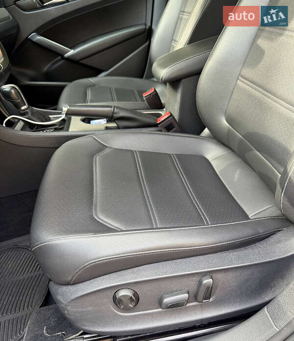 Седан Volkswagen Passat 2020 в Киеве