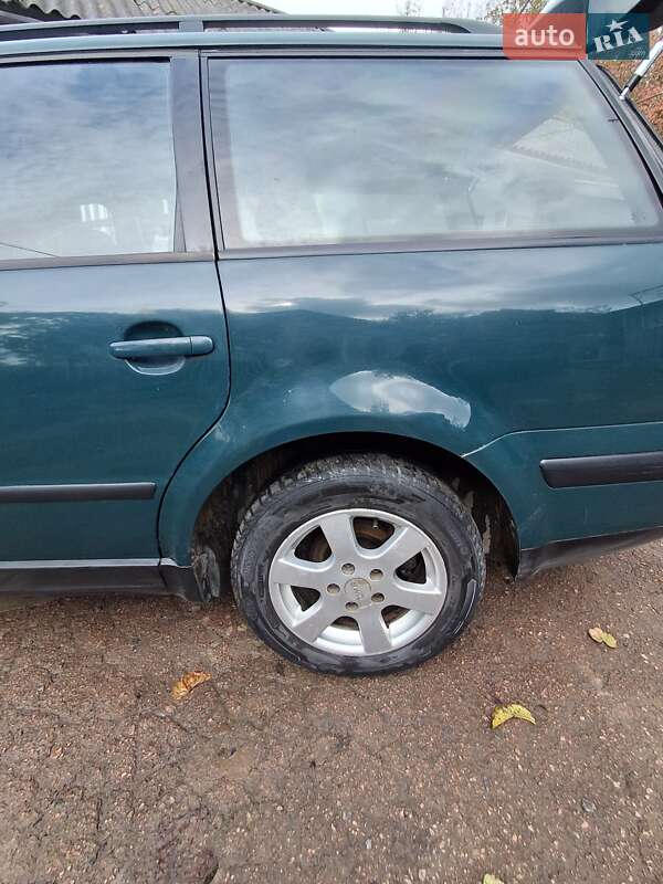 Универсал Volkswagen Passat 1999 в 