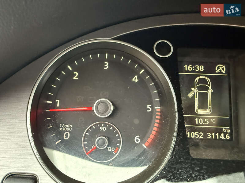 Универсал Volkswagen Passat 2011 в Долине фото 12 Универсал Volkswagen Passat 2011 в Долине