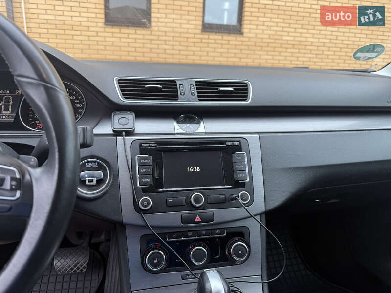 Универсал Volkswagen Passat 2011 в Долине фото 21 Универсал Volkswagen Passat 2011 в Долине