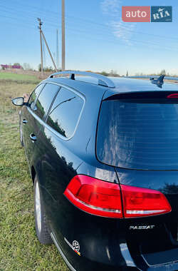 Универсал Volkswagen Passat 2011 в 
