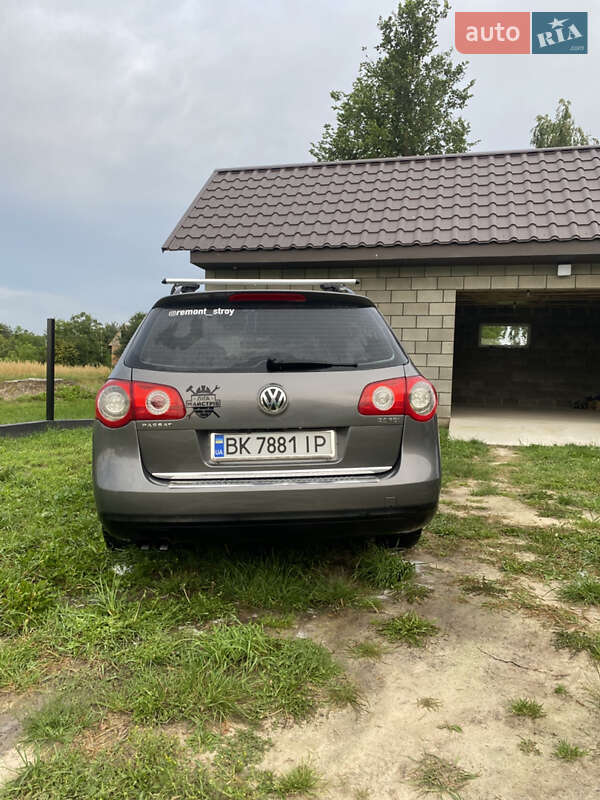 Універсал Volkswagen Passat 2005 в Березному