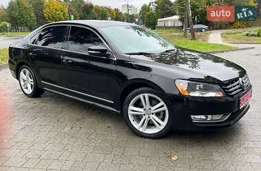 Седан Volkswagen Passat 2014 в 