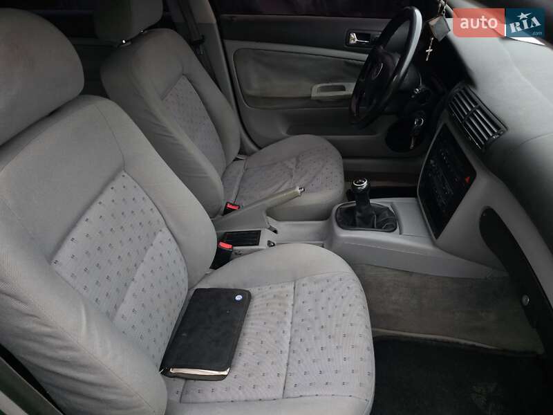 Універсал Volkswagen Passat 1999 в Тернополі