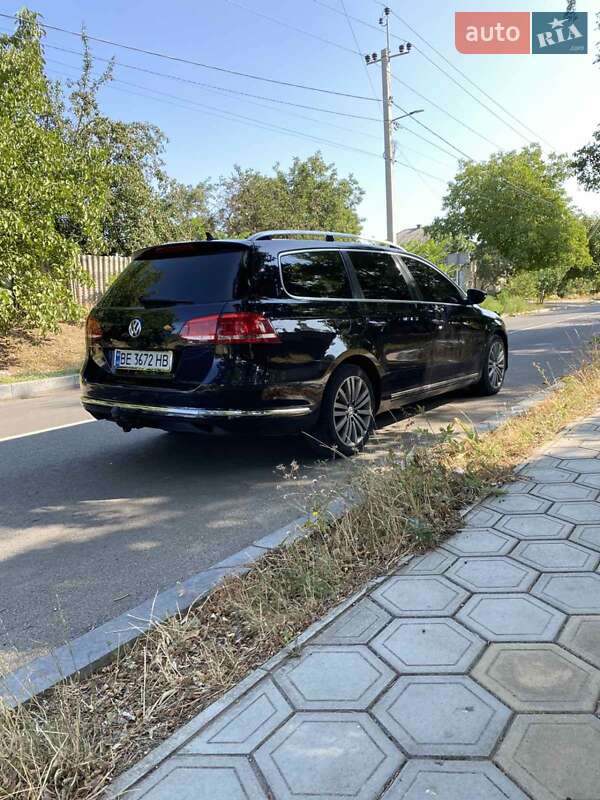 Універсал Volkswagen Passat 2011 в Вознесенську