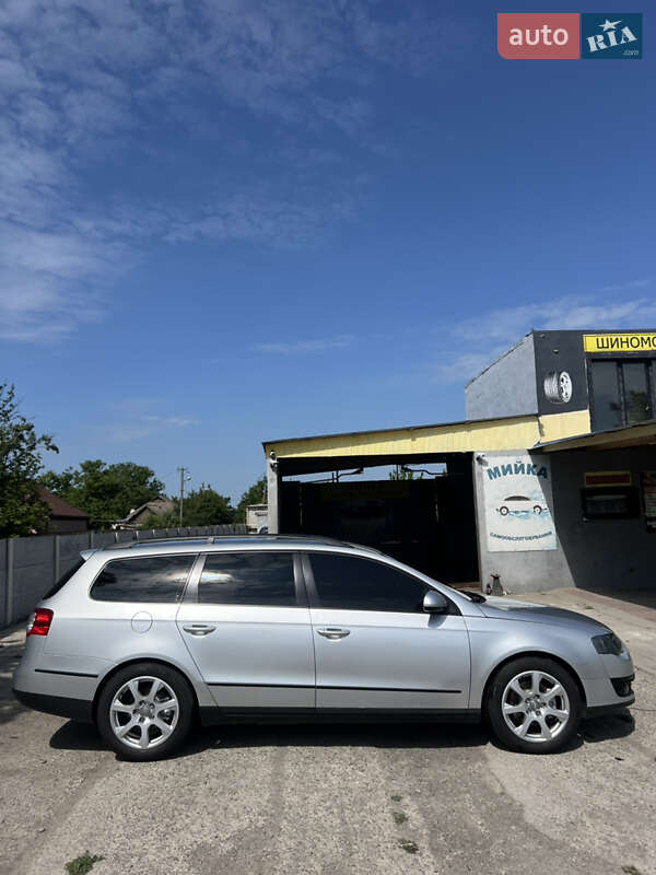 Універсал Volkswagen Passat 2005 в Семенівці