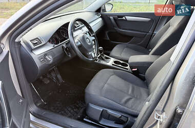 Седан Volkswagen Passat 2013 в 