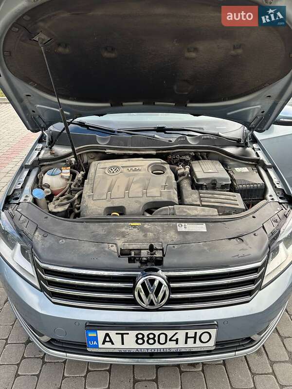 Универсал Volkswagen Passat 2013 в Ивано-Франковске