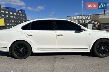 Седан Volkswagen Passat 2012 в 