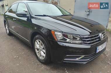 Седан Volkswagen Passat 2016 в Калуше