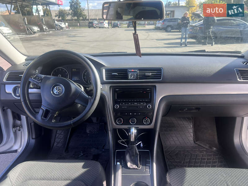 Седан Volkswagen Passat 2014 в Чернигове фото 11 Седан Volkswagen Passat 2014 в Чернигове