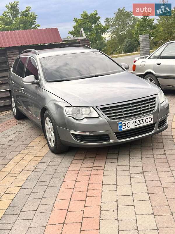Универсал Volkswagen Passat 2006 в Великих Мостах