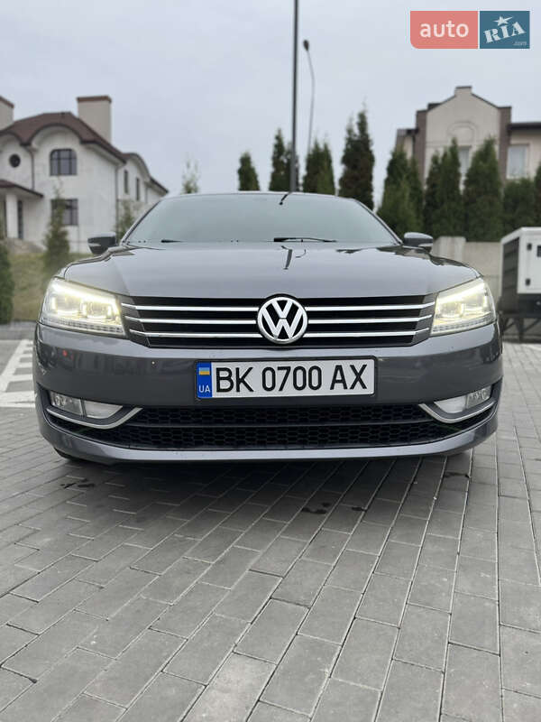 Седан Volkswagen Passat 2014 в Ровно фото 6 Седан Volkswagen Passat 2014 в Ровно