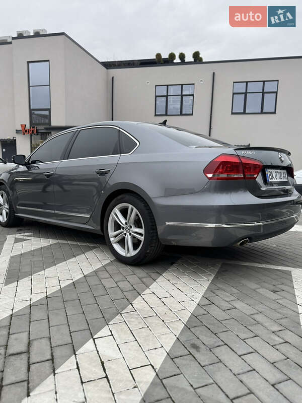 Седан Volkswagen Passat 2014 в Ровно фото 10 Седан Volkswagen Passat 2014 в Ровно