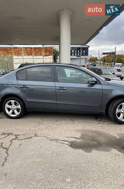 Седан Volkswagen Passat 2009 в 