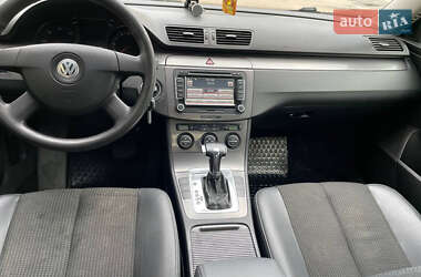 Седан Volkswagen Passat 2009 в 