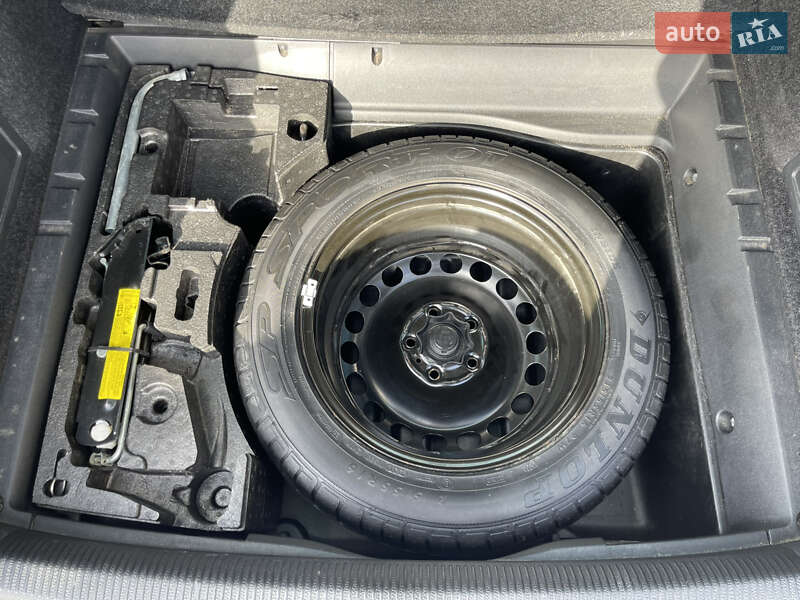 Універсал Volkswagen Passat 2009 в Києві фото 12 Універсал Volkswagen Passat 2009 в Києві