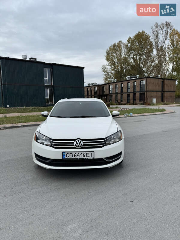 Седан Volkswagen Passat 2013 в Чернигове