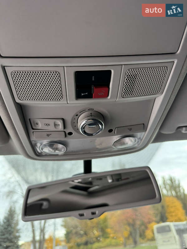 Седан Volkswagen Passat 2013 в Чернигове