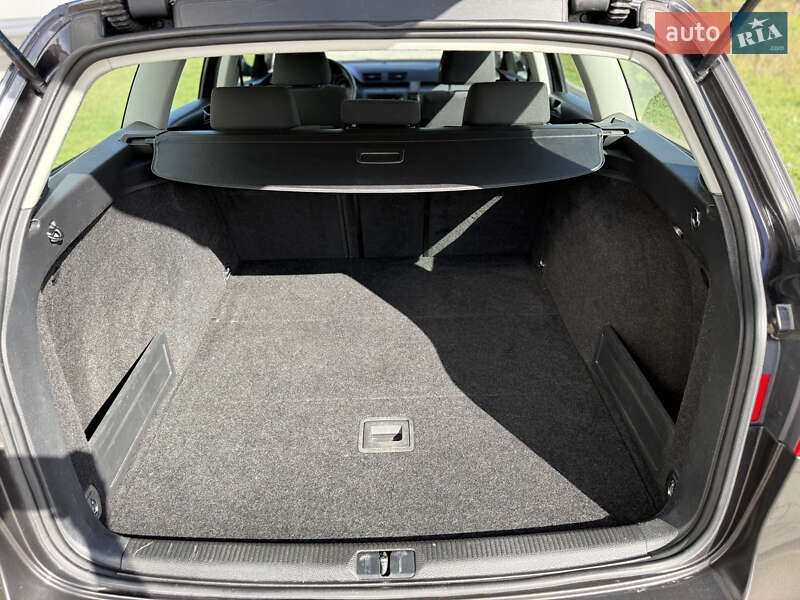 Универсал Volkswagen Passat 2010 в Ровно фото 33 Универсал Volkswagen Passat 2010 в Ровно