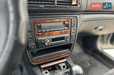 Седан Volkswagen Passat 2004 в 