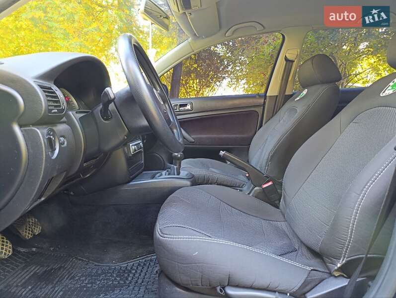 Универсал Volkswagen Passat 2001 в Дрогобыче фото 12 Универсал Volkswagen Passat 2001 в Дрогобыче