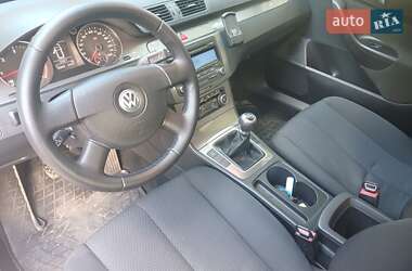Универсал Volkswagen Passat 2010 в 