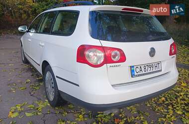 Универсал Volkswagen Passat 2010 в 