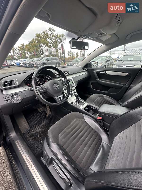 Універсал Volkswagen Passat 2013 в Білогородці