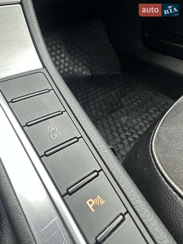 Універсал Volkswagen Passat 2013 в Білогородці