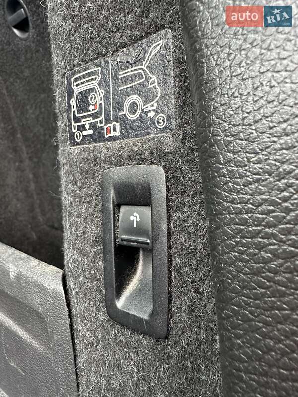 Універсал Volkswagen Passat 2013 в Білогородці