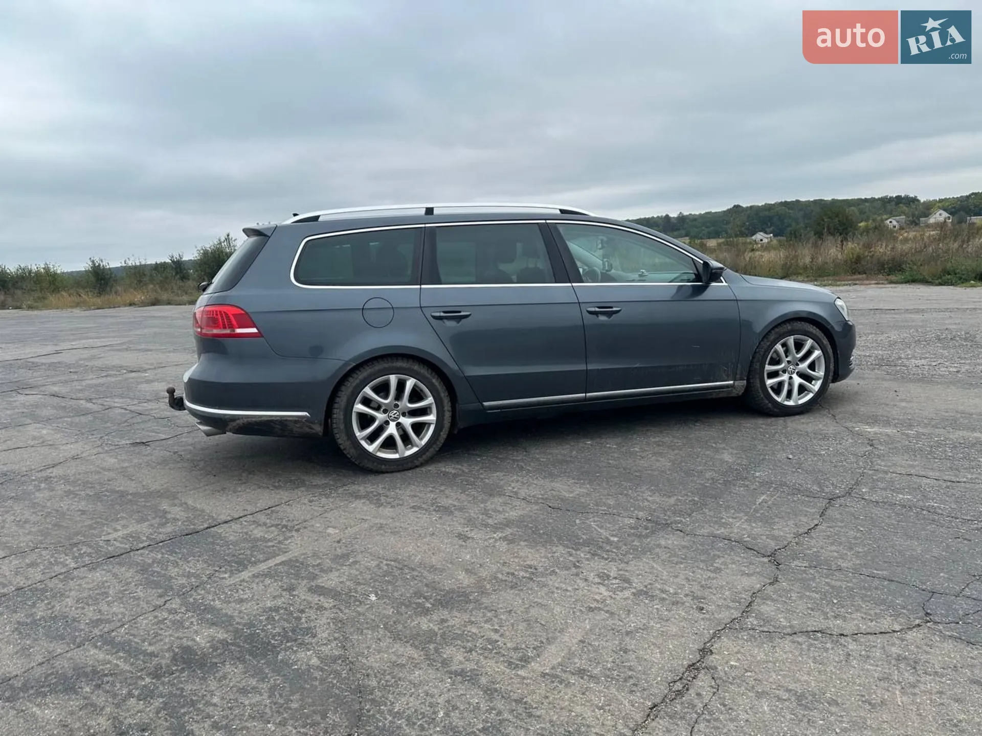 2011 Volkswagen Passat - мініатюра 10