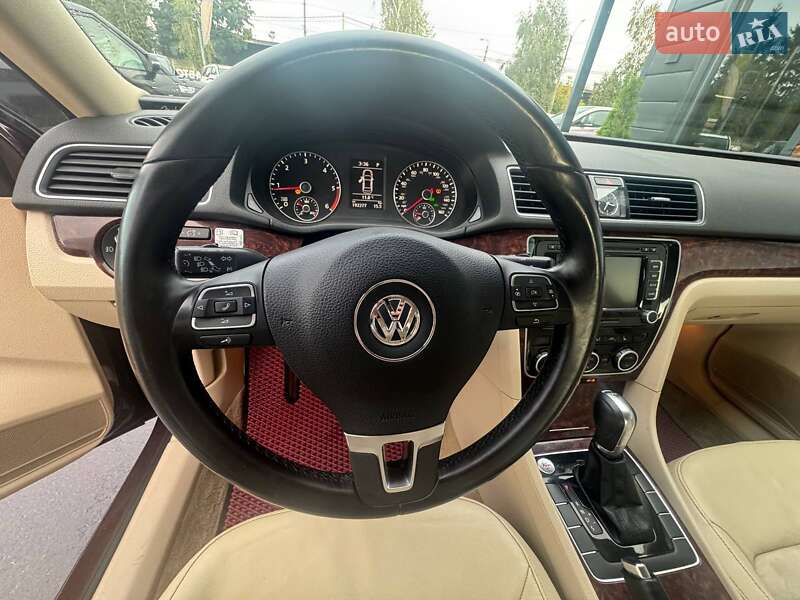 Седан Volkswagen Passat 2013 в Ровно фото 18 Седан Volkswagen Passat 2013 в Ровно