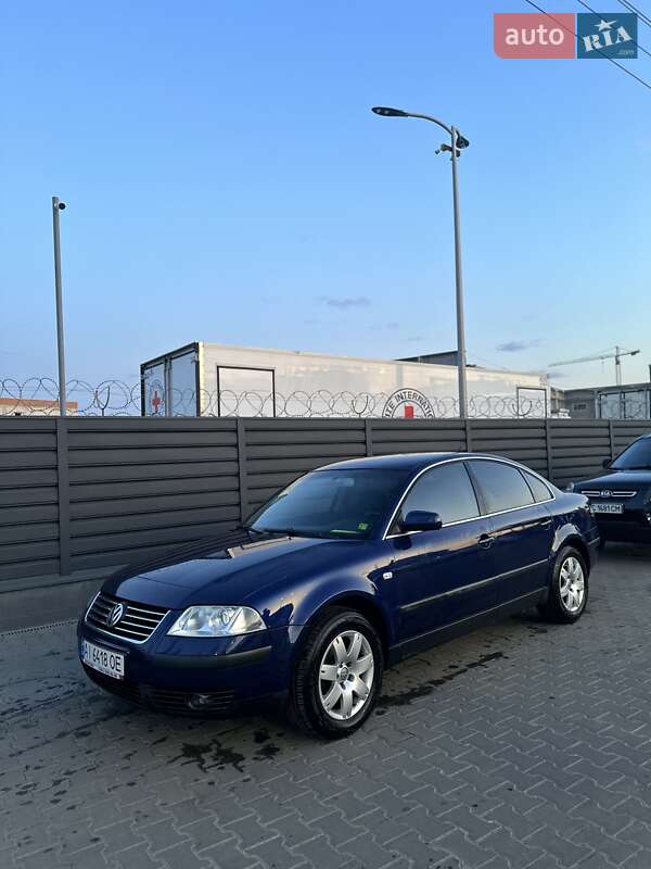 Седан Volkswagen Passat 2002 в 