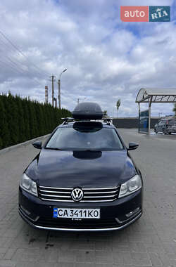 Універсал Volkswagen Passat 2011 в Черкасах