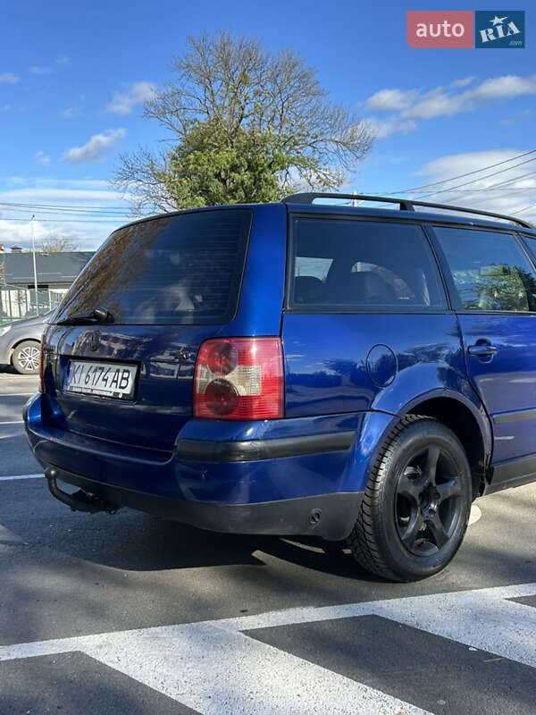 Універсал Volkswagen Passat 2001 в Бородянці