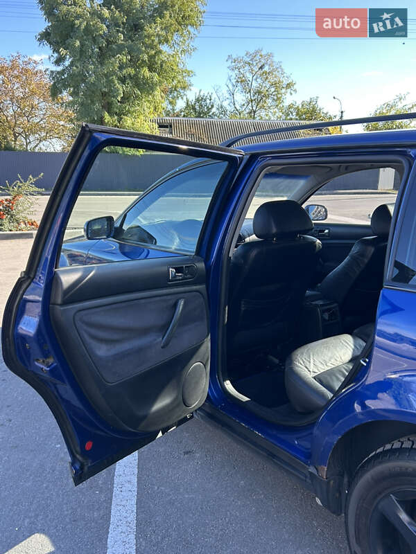 Універсал Volkswagen Passat 2001 в Бородянці