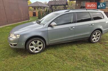 Универсал Volkswagen Passat 2010 в 