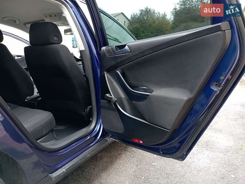 Универсал Volkswagen Passat 2005 в Красилове фото 26 Универсал Volkswagen Passat 2005 в Красилове